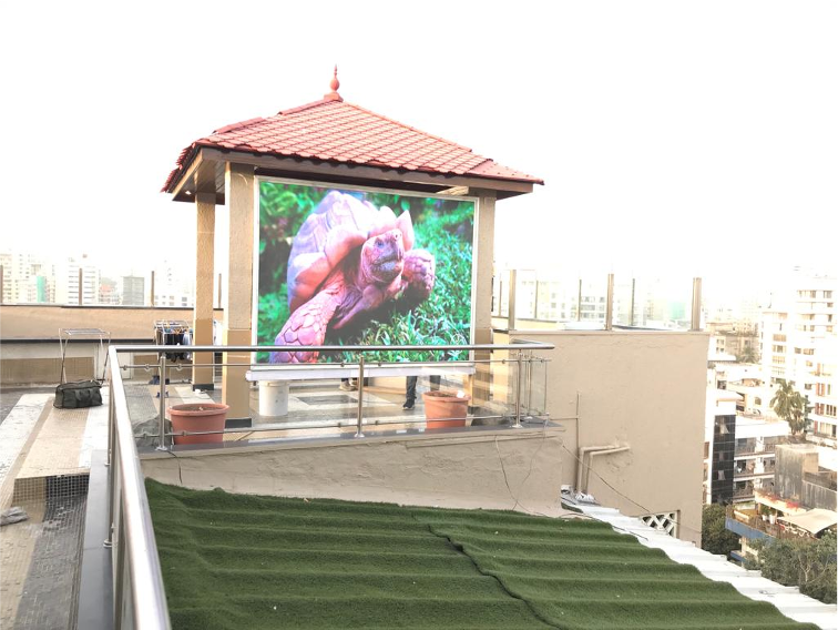 Outdoor led screen